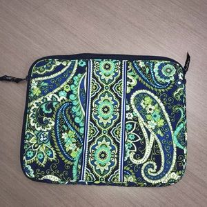 ✨ Vera Bradley Rhythm & Blues Laptop Sleeve ✨  Used-Excellent condition